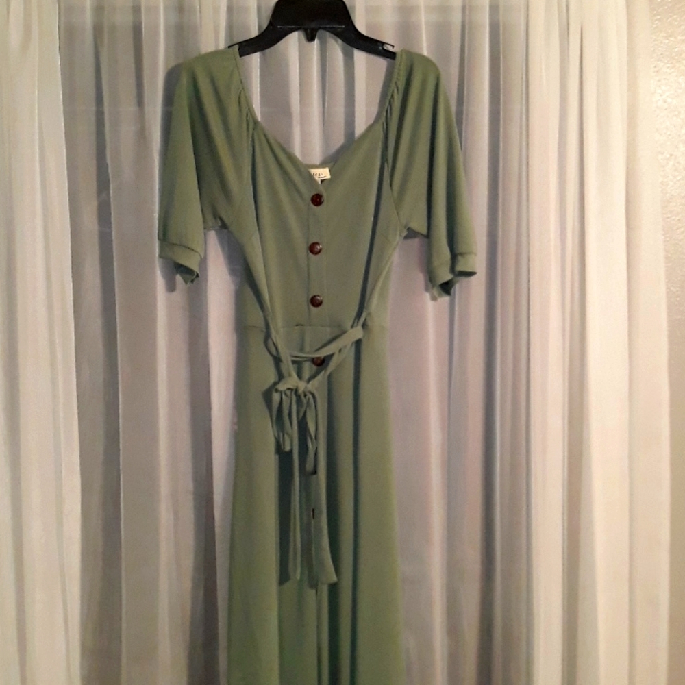 Monteau Green Dress